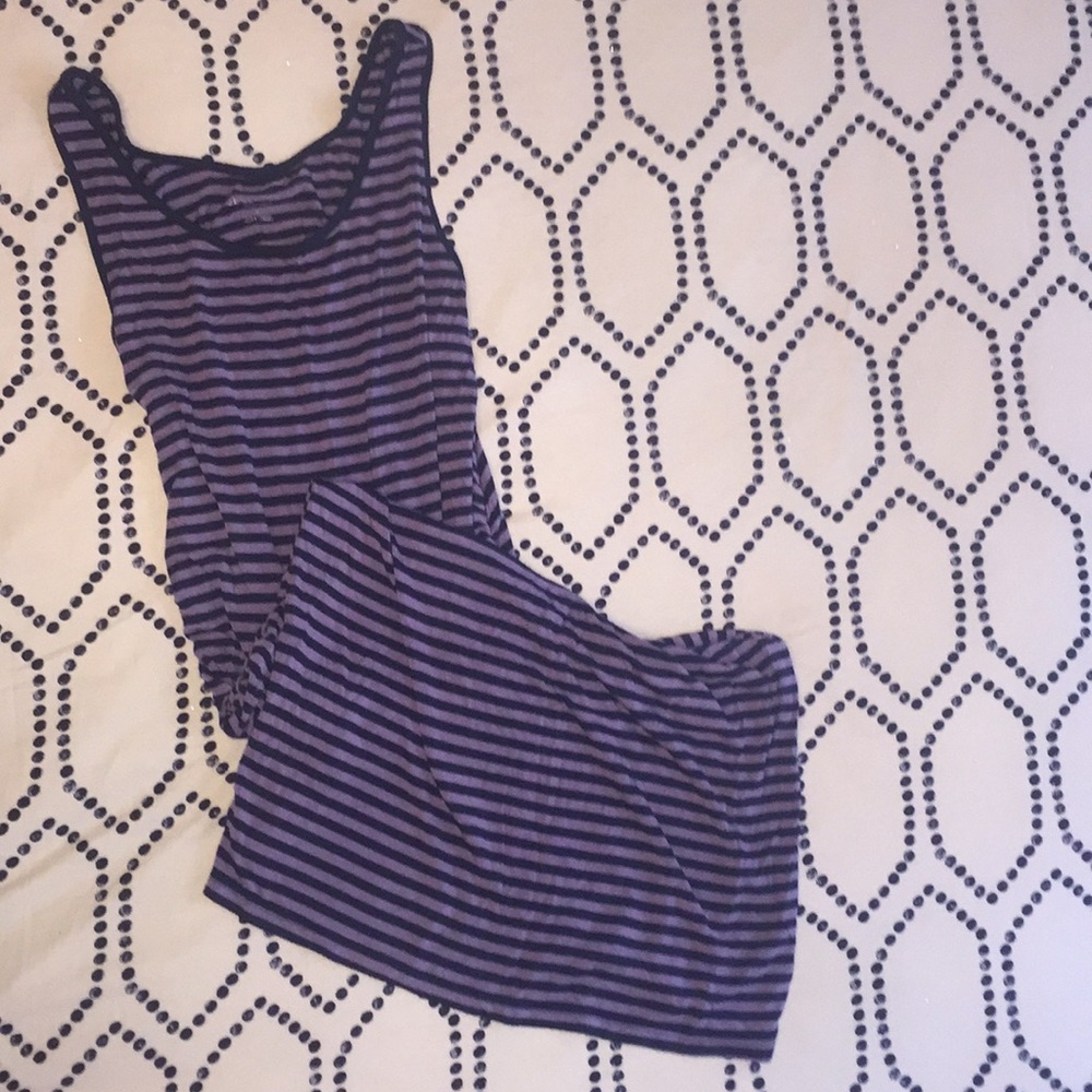 Maternity dress. Knee length. Size small
